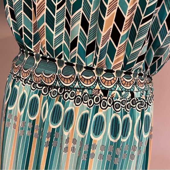 Laundry by Design short sleeve geometric print dress with belt size Large - Picture 4 of 15